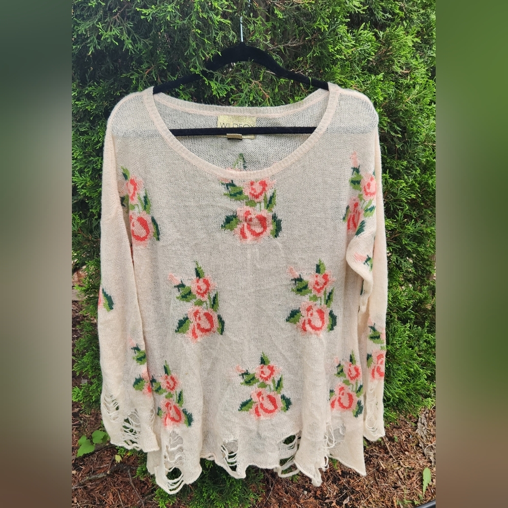 Wild Fox White Label Rose Prairie Distressed Lennon Sweater Pink Floral Flowers